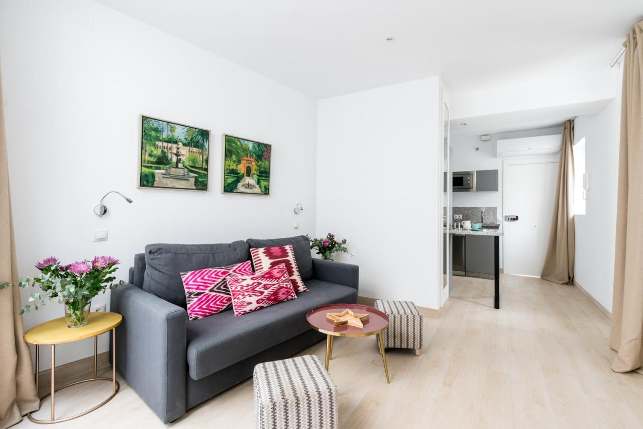 Apartamentos Rg Suites Plaza Del Salvador Sevilla Exteriör bild