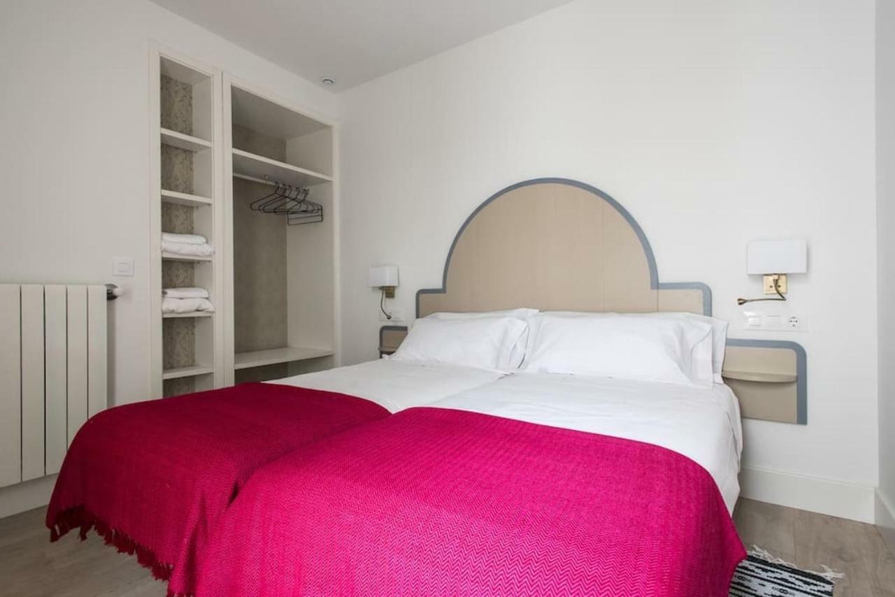 Apartamentos Rg Suites Plaza Del Salvador Sevilla Exteriör bild